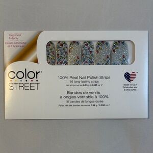 Color Street Holiday De-light Nail Strips with Multicolor Accents